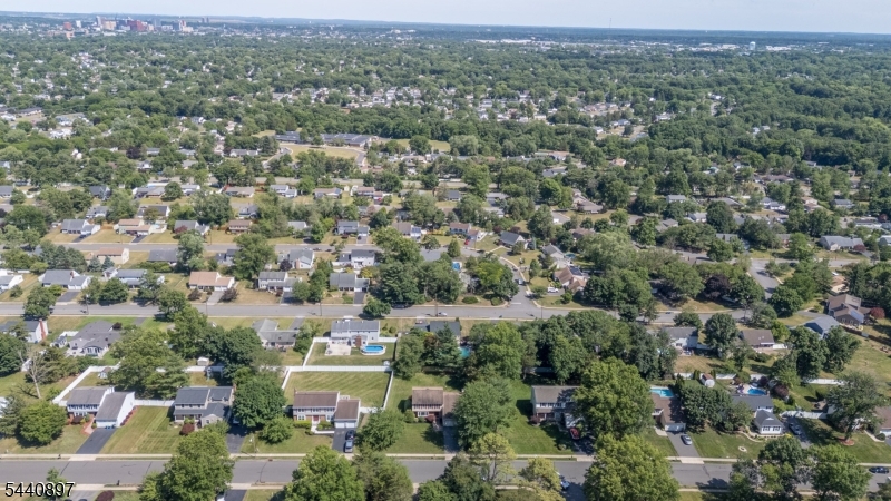 Hickory Knolls - Residential