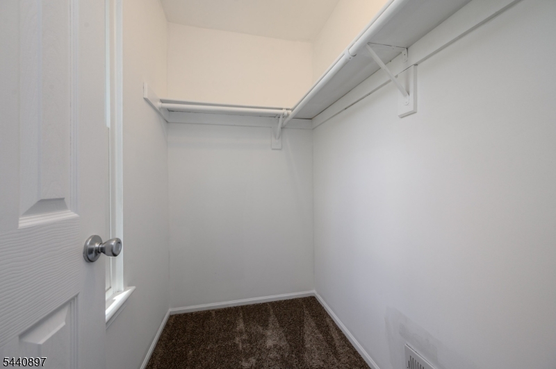 Hickory Knolls - Residential