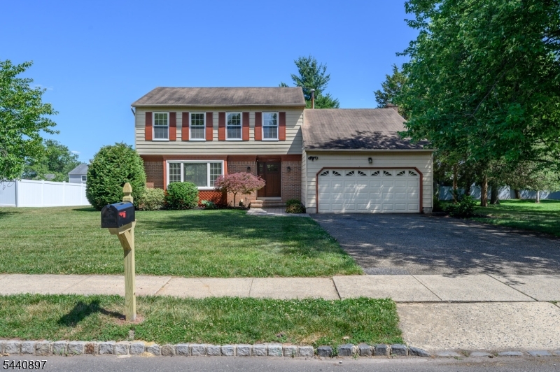 Hickory Knolls - Residential