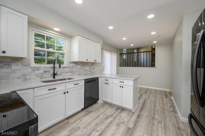 Hickory Knolls - Residential
