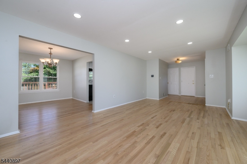 Hickory Knolls - Residential