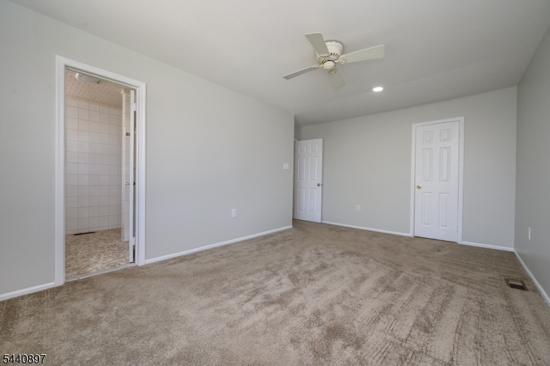 Hickory Knolls - Residential