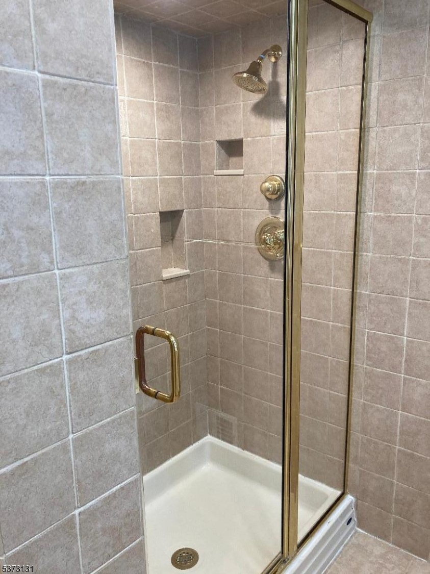 Woodside - Residential Lease