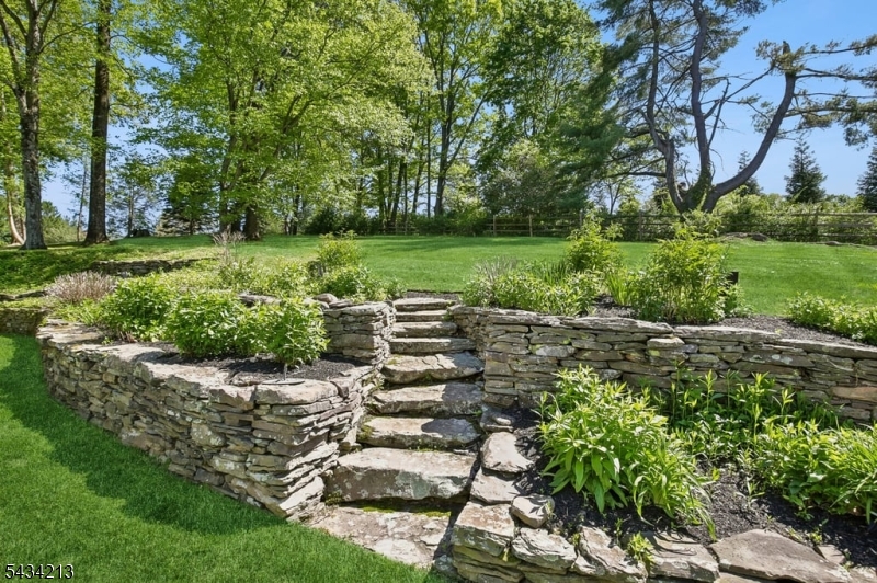 Bernardsville Mountain - Residential