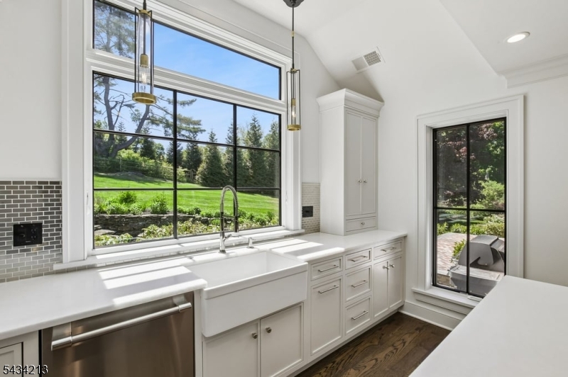 Bernardsville Mountain - Residential