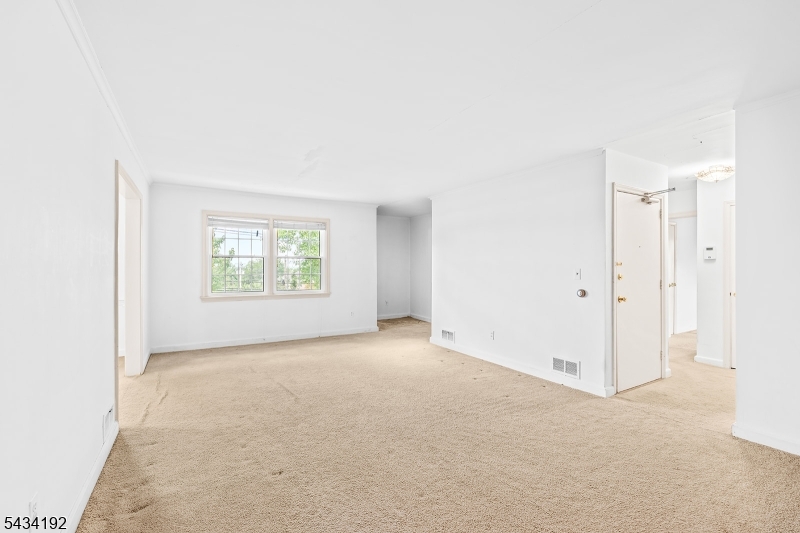 New England Gardens - Residential
