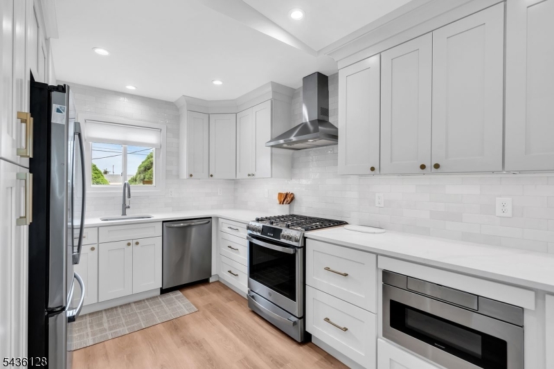 Bayville/ Berkeley Shores - Residential