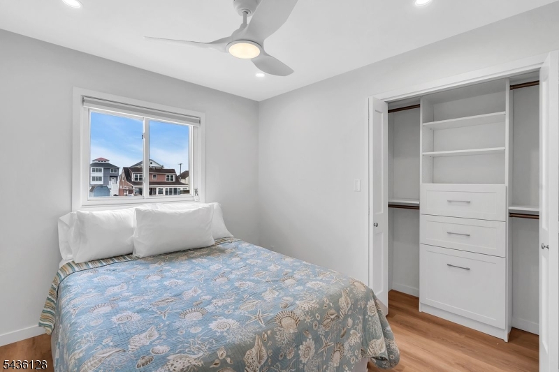 Bayville/ Berkeley Shores - Residential