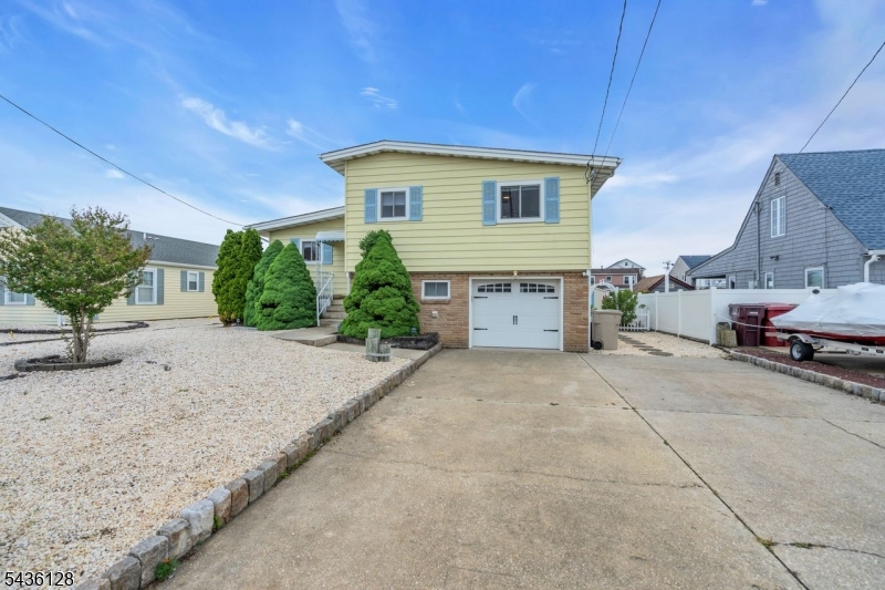 Bayville/ Berkeley Shores - Residential