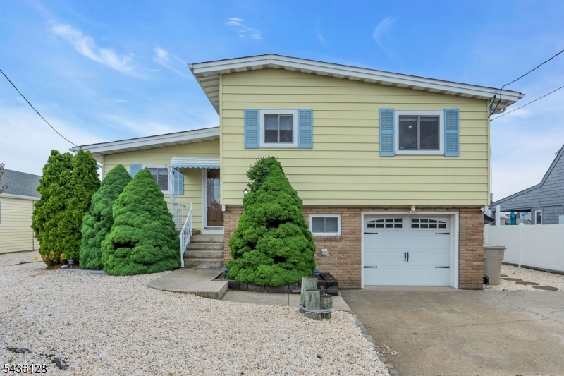 Bayville/ Berkeley Shores - Residential