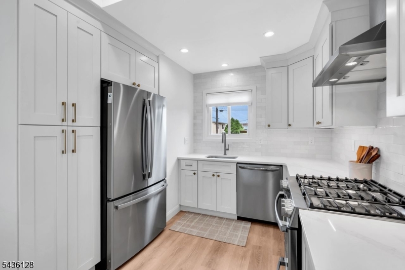 Bayville/ Berkeley Shores - Residential