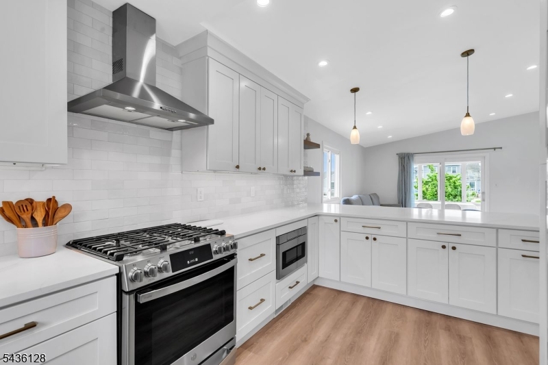 Bayville/ Berkeley Shores - Residential