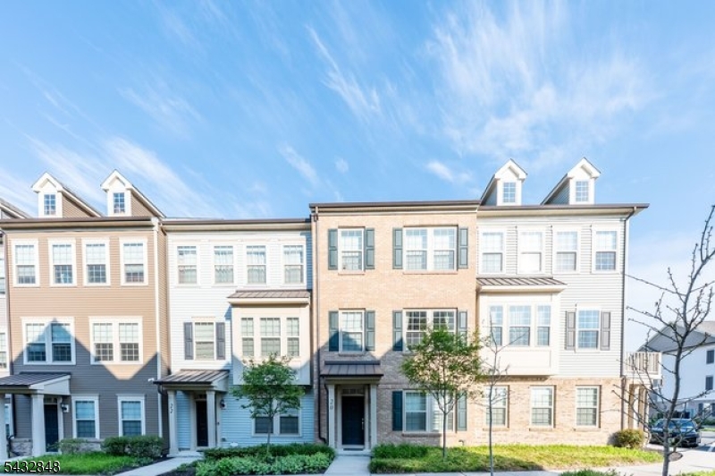 Livingston Square - Residential