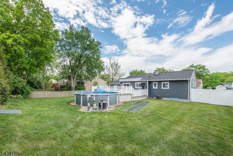 Clover Hill - Residential