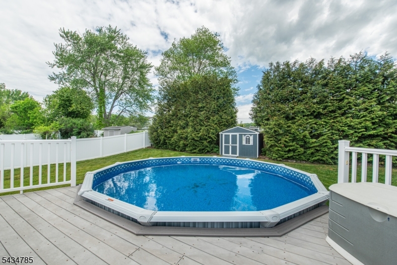 Clover Hill - Residential