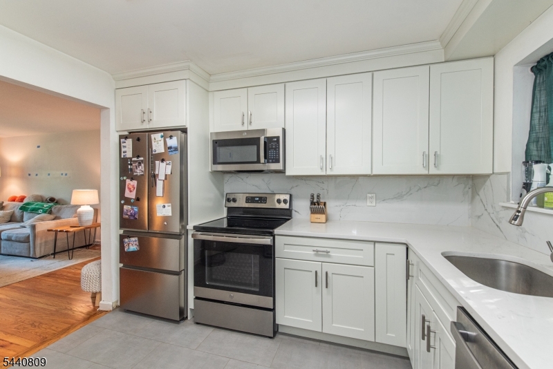 Lakeside Village - Residential Lease