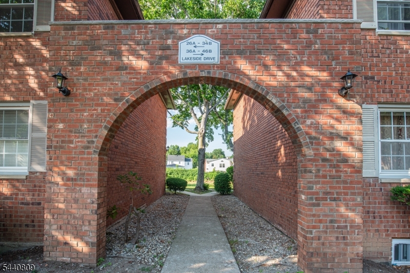 Lakeside Village - Residential Lease