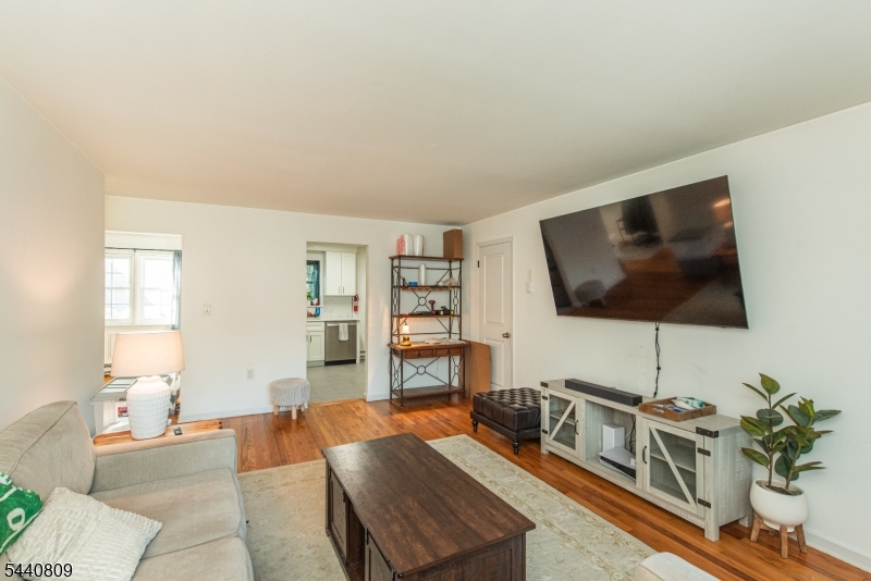 Lakeside Village - Residential Lease