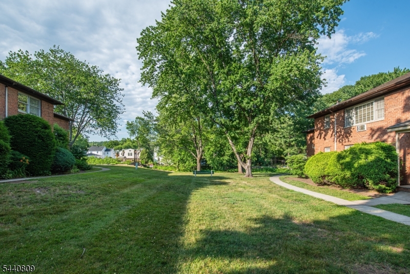 Lakeside Village - Residential Lease
