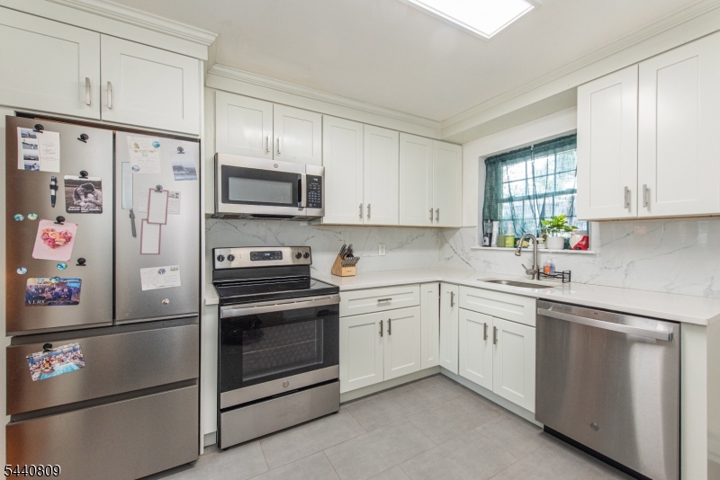 Lakeside Village - Residential Lease