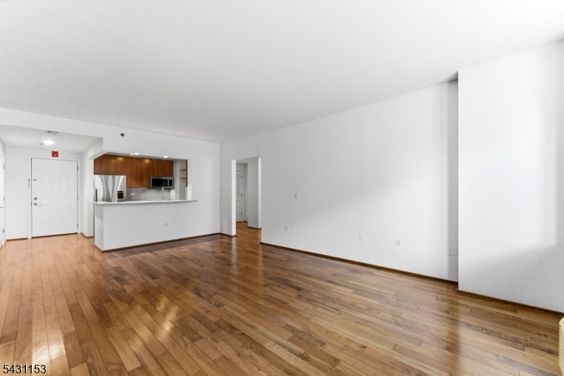 The Peninsula At City Place - Residential