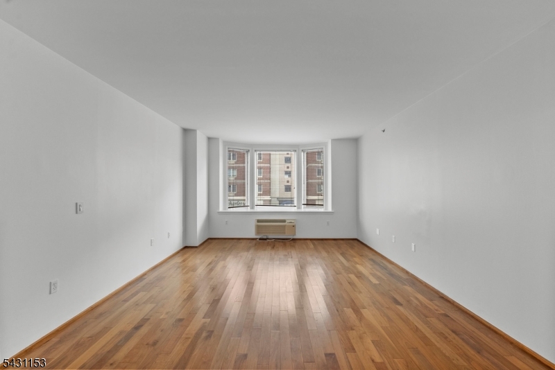 The Peninsula At City Place - Residential