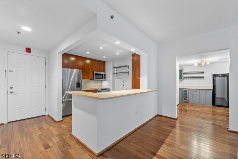 The Peninsula At City Place - Residential