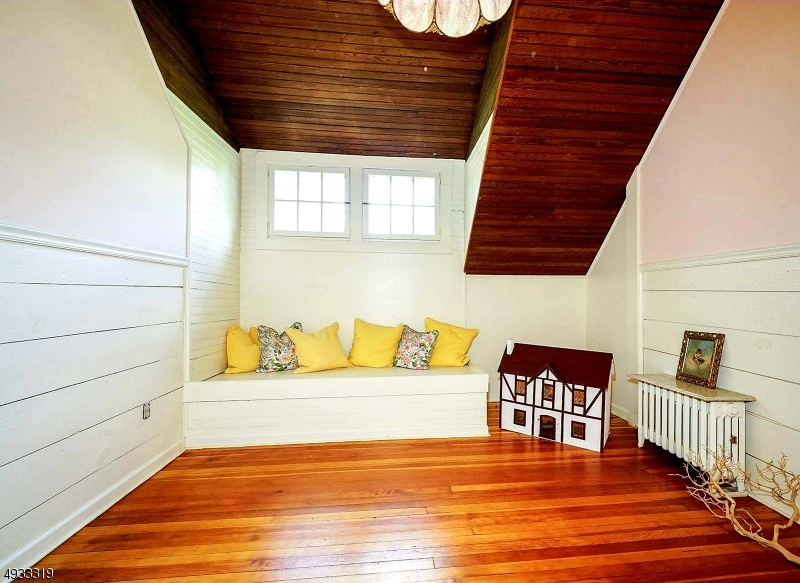 Convent Station - Residential