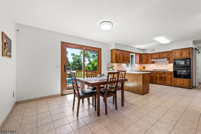 Williamsburg Estates - Residential