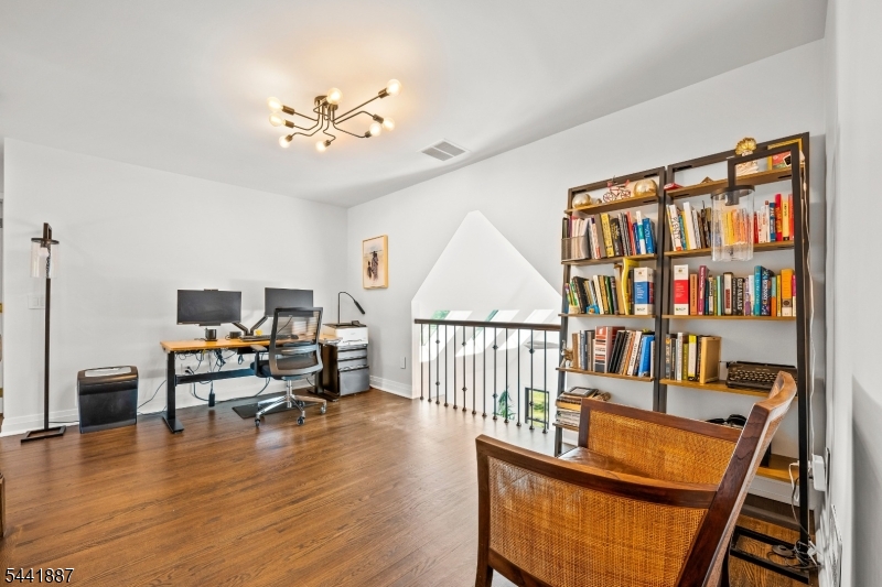 Williamsburg Estates - Residential