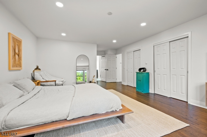 Williamsburg Estates - Residential
