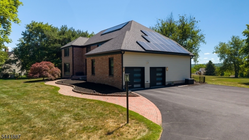 Williamsburg Estates - Residential