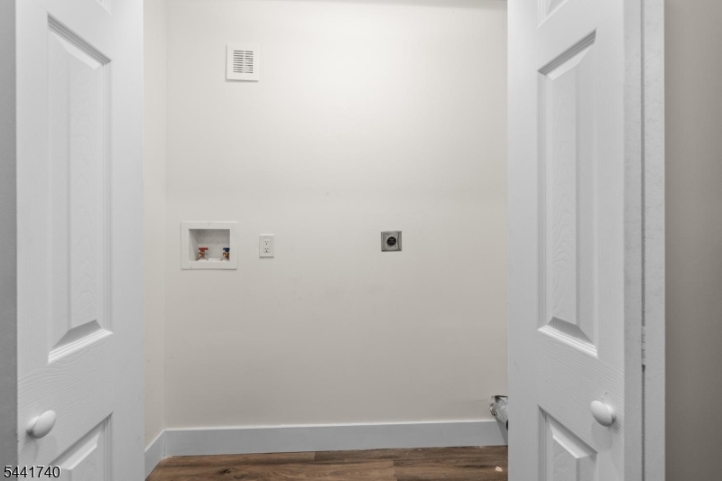 Hewitt section - Residential