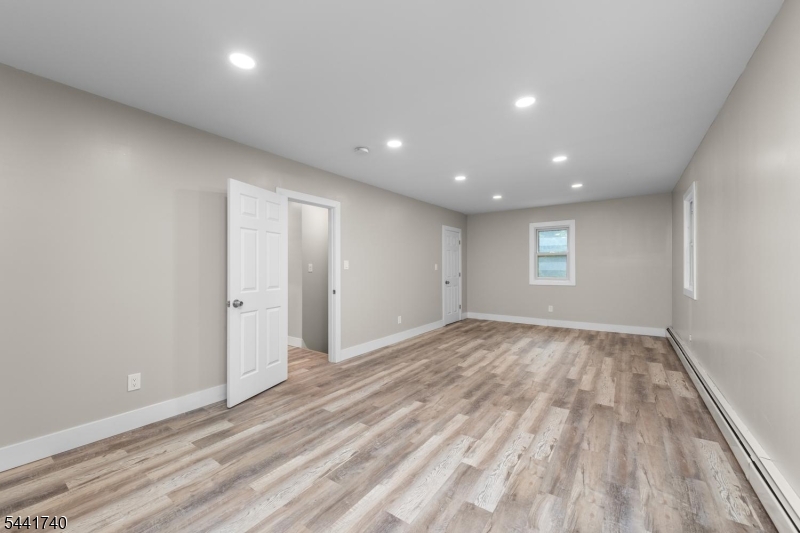Hewitt section - Residential