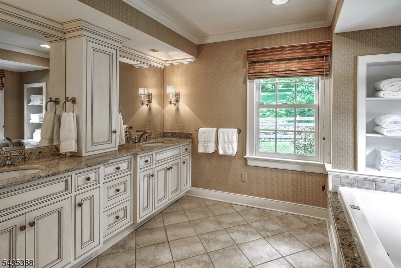 Bernardsville Mountain - Residential