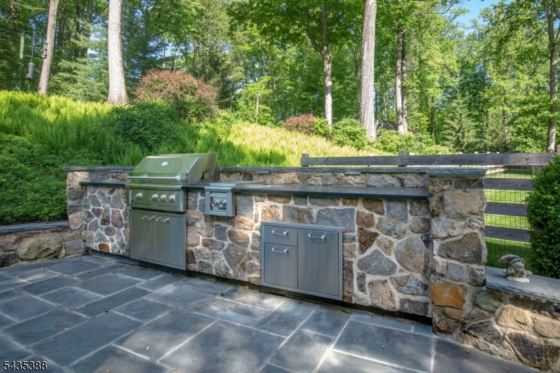 Bernardsville Mountain - Residential