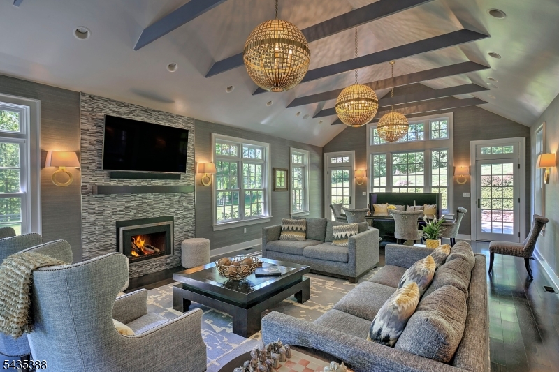 Bernardsville Mountain - Residential