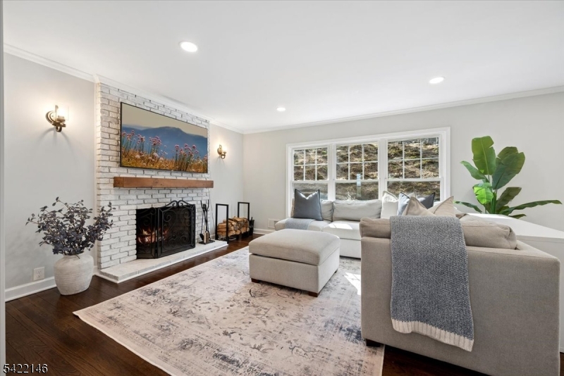 PANTHER VALLEY - Residential