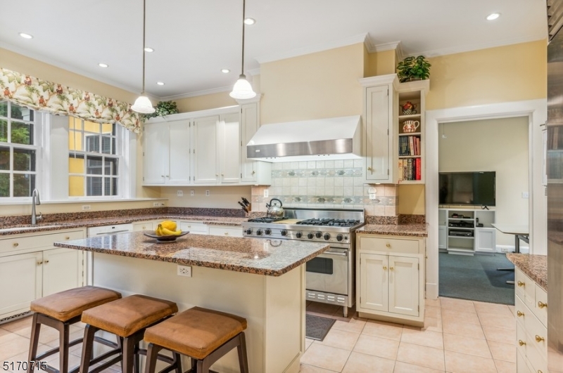Upper Montclair - Residential