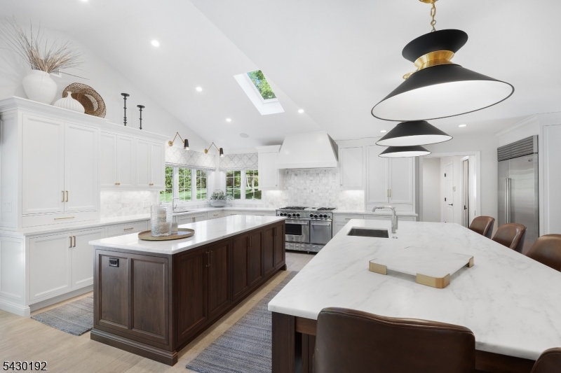 Roxiticus Valley/Far Hills - Residential