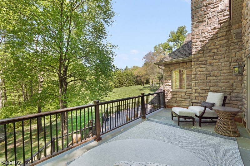 Roxiticus Valley/Far Hills - Residential