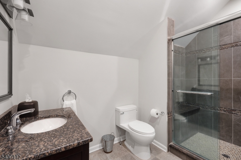 Roxiticus Valley/Far Hills - Residential