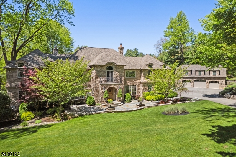 Roxiticus Valley/Far Hills - Residential