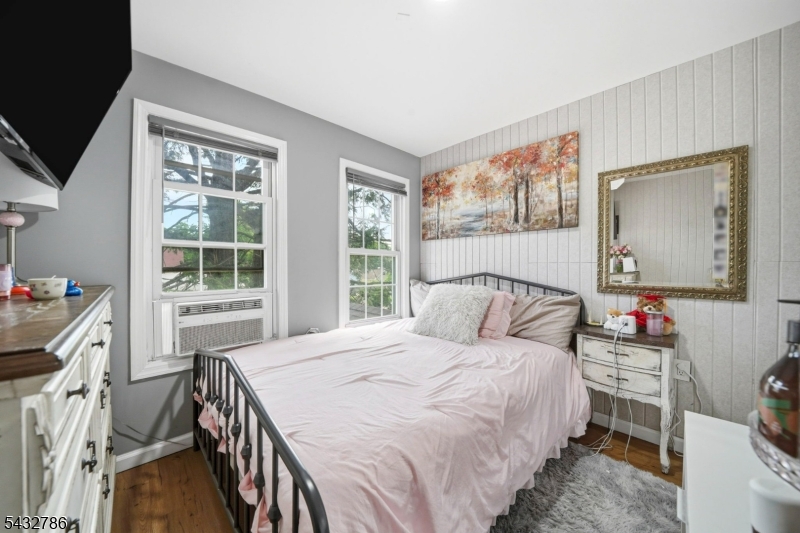 Lincoln - Residential