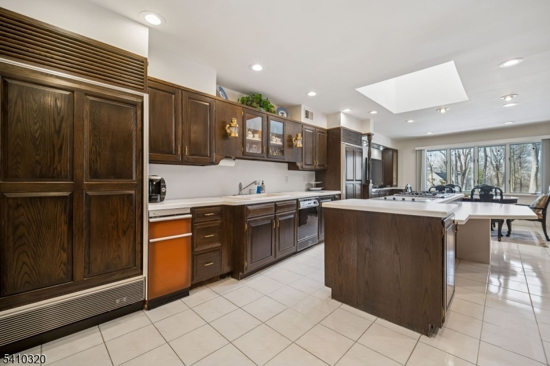 High Oaks - Residential