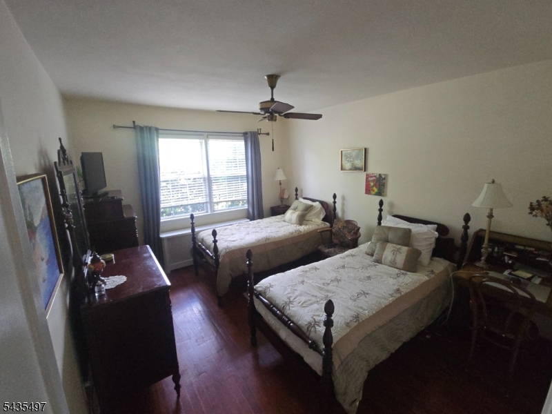 Maplewood Village Condos - Residential