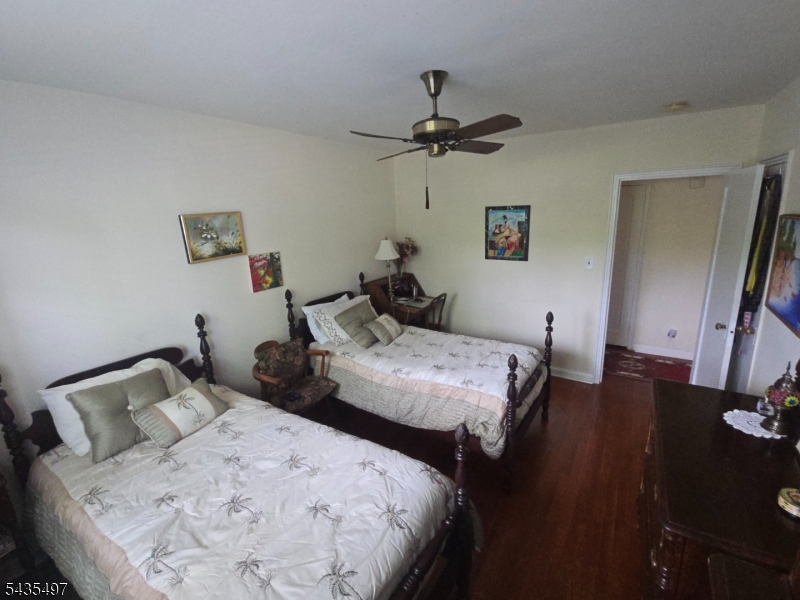 Maplewood Village Condos - Residential