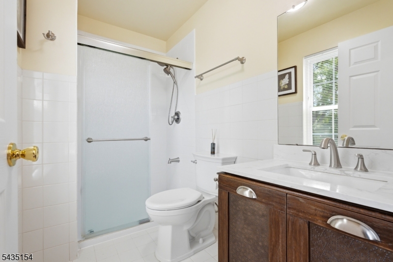 Somerset Glen - Residential