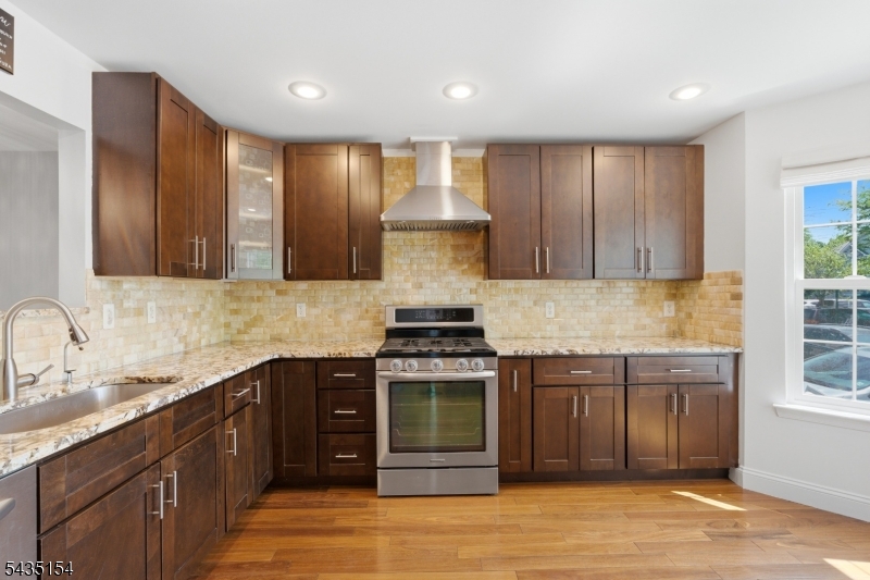 Somerset Glen - Residential