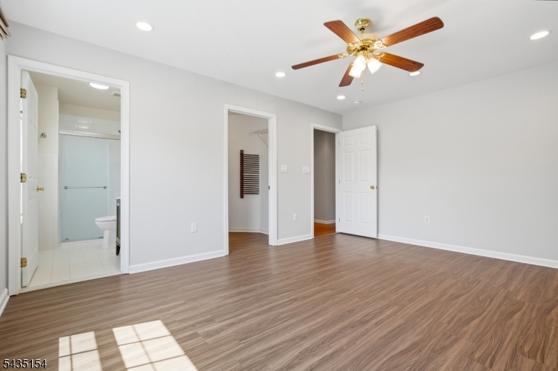 Somerset Glen - Residential